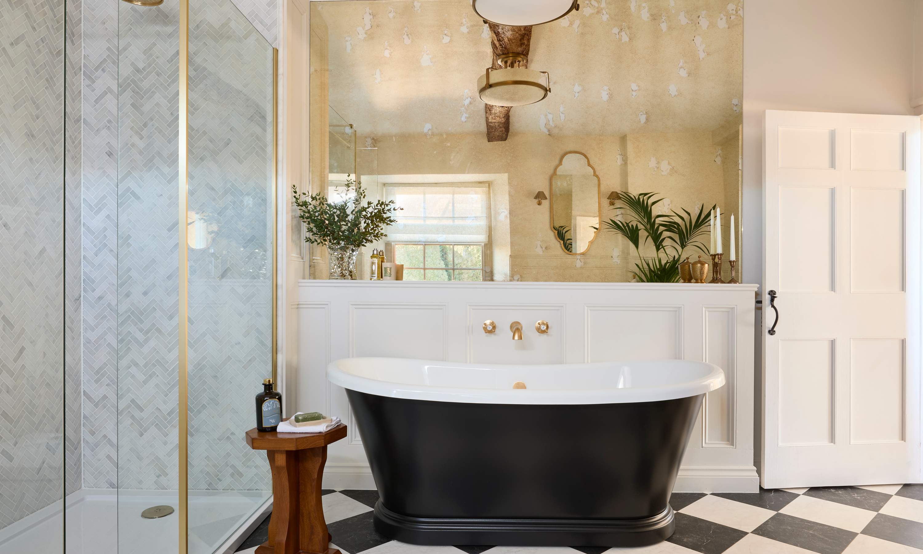 Luxury bathroom installation Essex Northamptonshire - contemporary design premium finishes Bowmans bathroom specialists Braintree Daventry showrooms