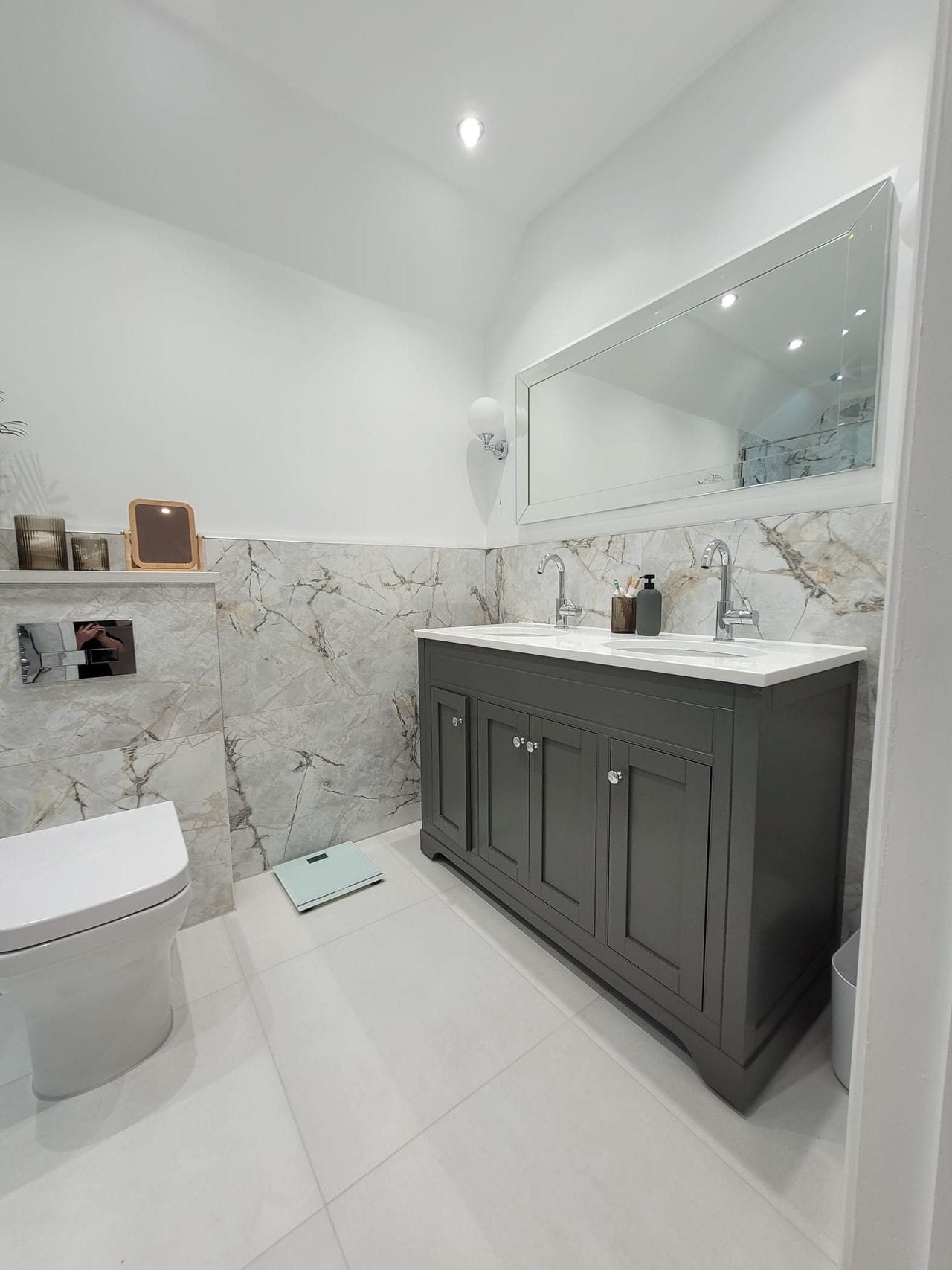 Luxury master ensuite Tiptree CO5 Essex by Bowmans